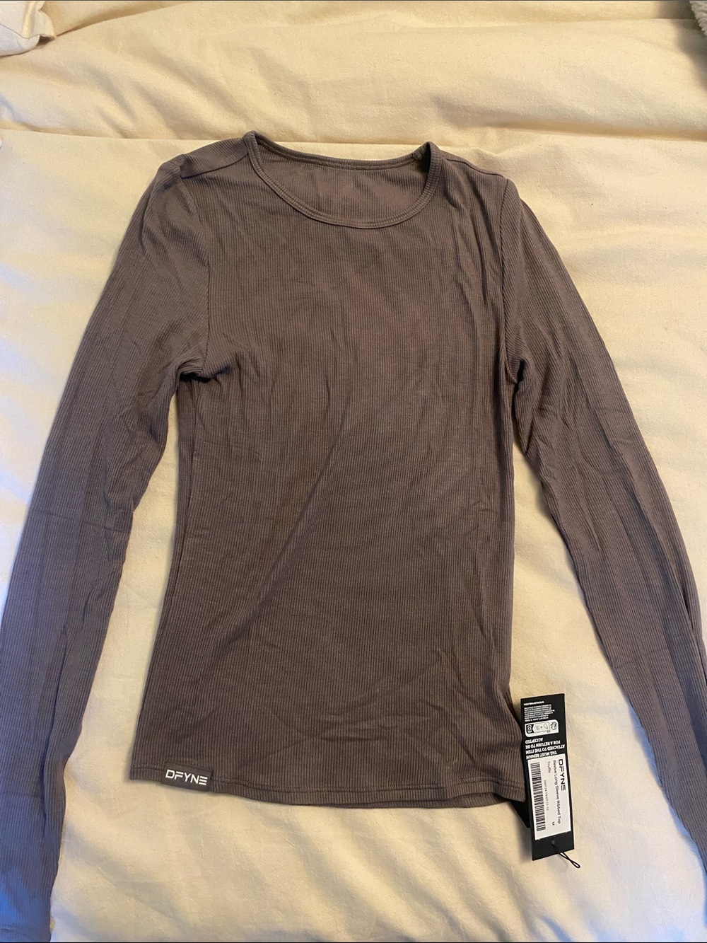 Dfyne Revive Long Sleeve Ribbed Top